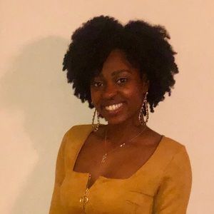 Meet your Posher, Kayla